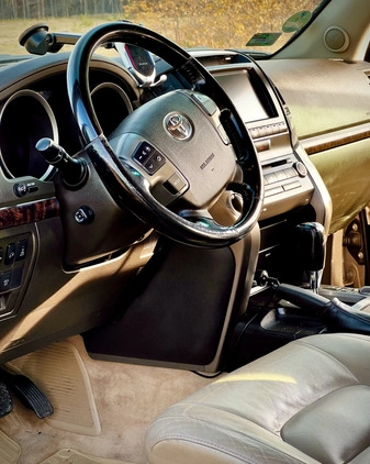 Toyota Land Cruiser cena 169690 przebieg: 190400, rok produkcji 2008 z Tyczyn małe 211